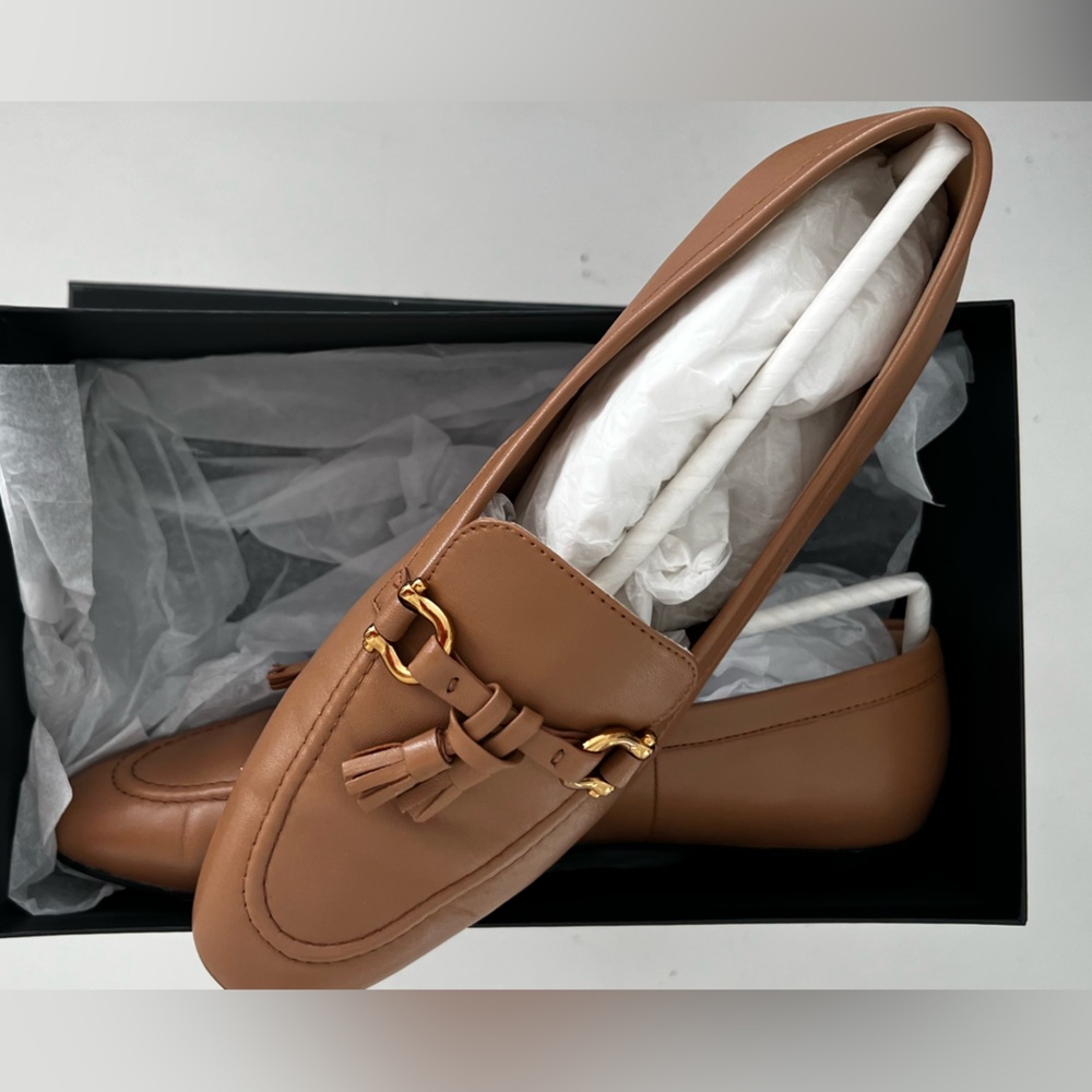 Elegant Tan Loafers for Women